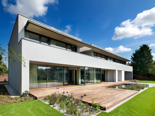 049 Looking For The Best Real Estate Company In United Kingdom